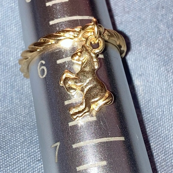 Gold  Charm Ring pick size and charm - Picture 13 of 16